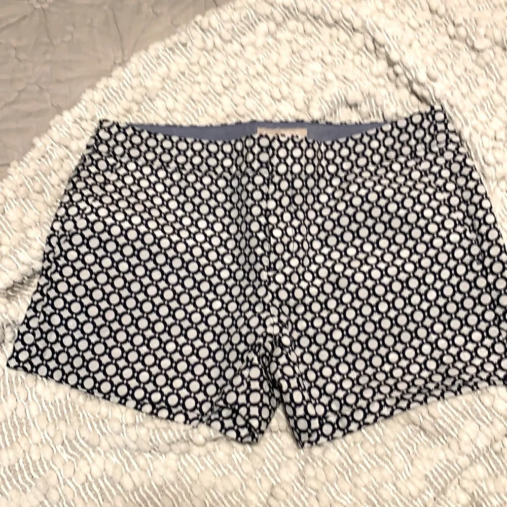 Shorts - Picture 1 of 6